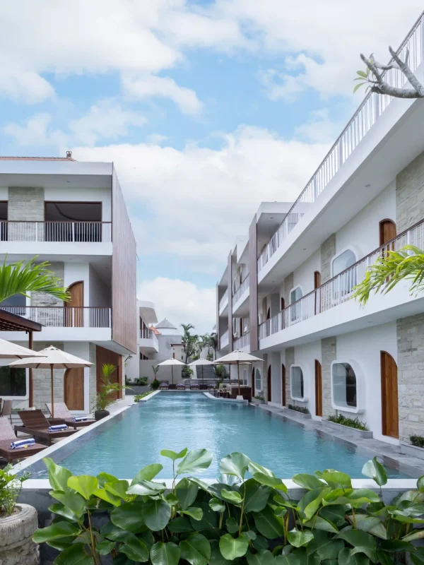 main_pool